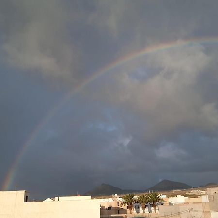 A Ensuite Apartment Con Zona De Patio Arrecife  Εξωτερικό φωτογραφία
