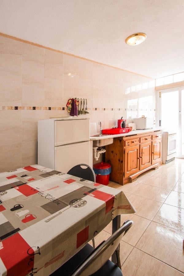 A Ensuite Apartment Con Zona De Patio Arrecife  Εξωτερικό φωτογραφία