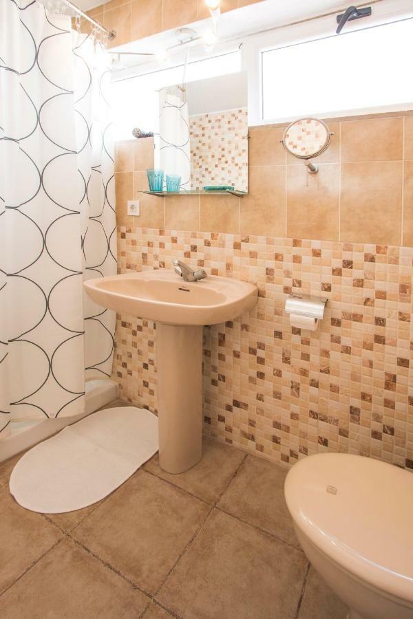 A Ensuite Apartment Con Zona De Patio Arrecife  Εξωτερικό φωτογραφία